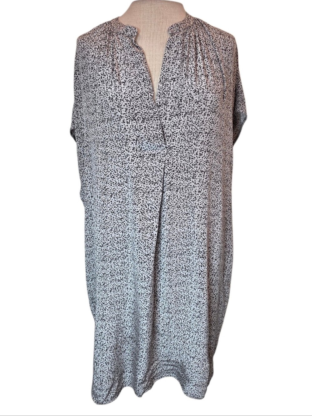 Vince Silk Mini Tunic Dress Size L Monochrome Dots Lightweight Summer Capsule
